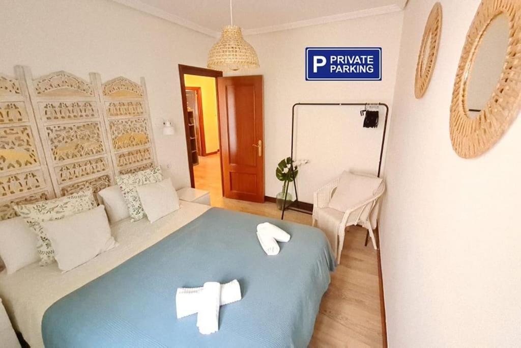 בילבאו La Casita Verde. Metro Cerca Del Casco Viejo מראה חיצוני תמונה